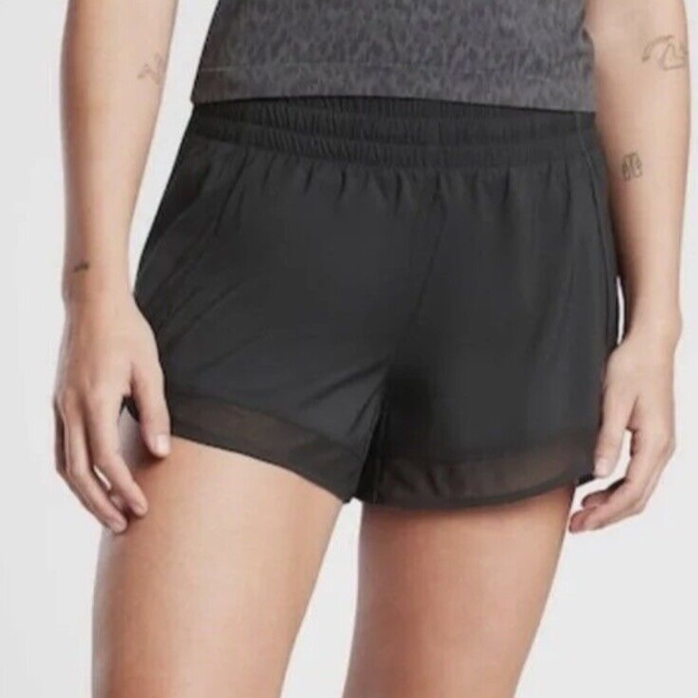 ATHLETA MESH RACER RUN SHORT 4" SIZE M NWOT
